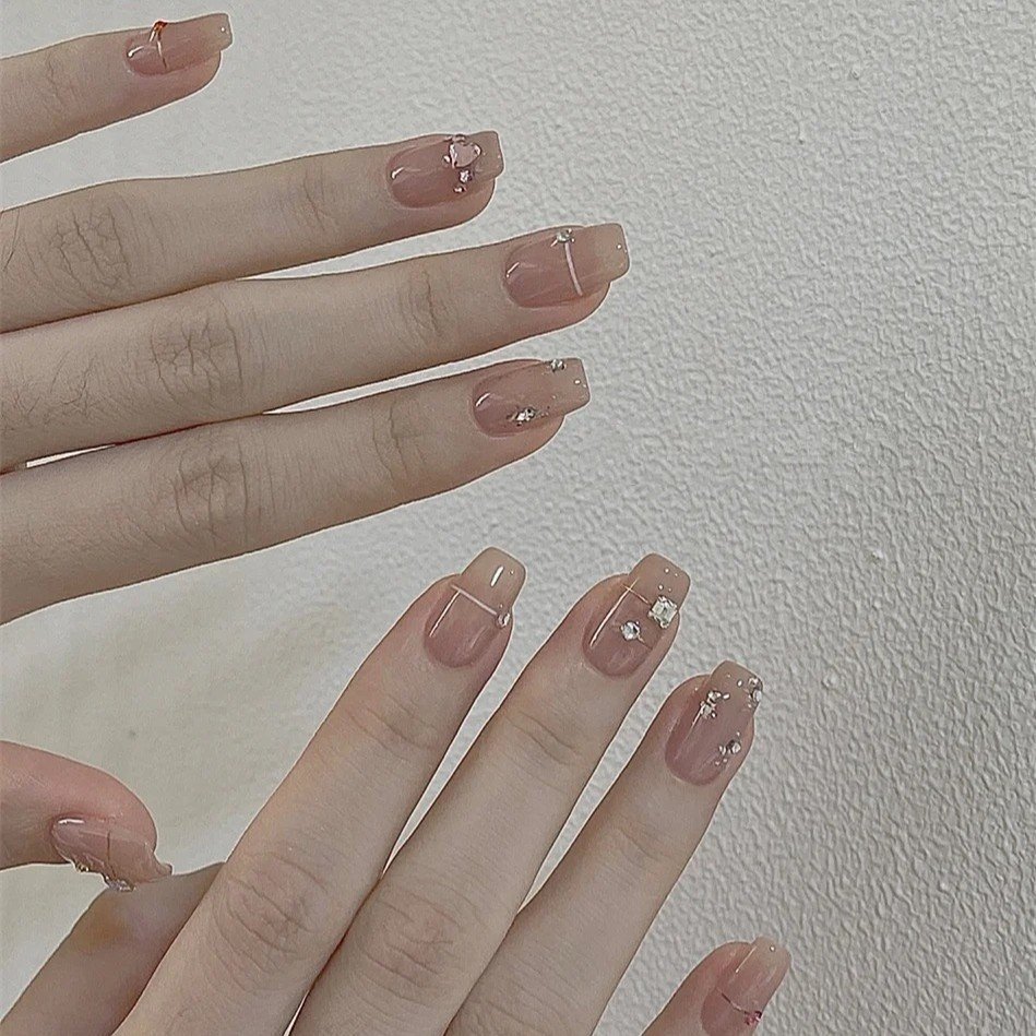 420c4e8d-f6d0-490c-8b12-96bb4131dec1.jpg press on nails - Image 1
