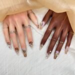 GGDDSHA Handmade Press On Nails, Luxury & Custom FakeNails 3D Handmade Reusable UV Finished False Nails, HandPainted Nail,Ivory Filigree