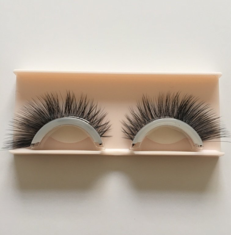 94722239421.jpg Sticky 3D silk false eyelashes No glue, no stimulation, natural soft and comfortable false eyelashes 3 seconds speed wear - Image 1