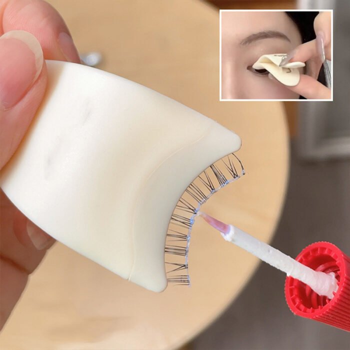 Eyelash Auxiliary Clip Plastic Tweezers - Image 5